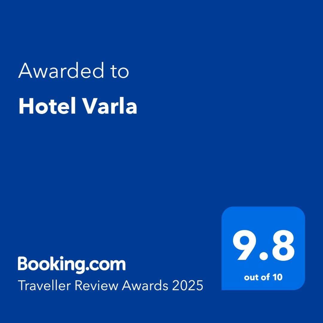 Hotel Varla Koetaisi Buitenkant foto